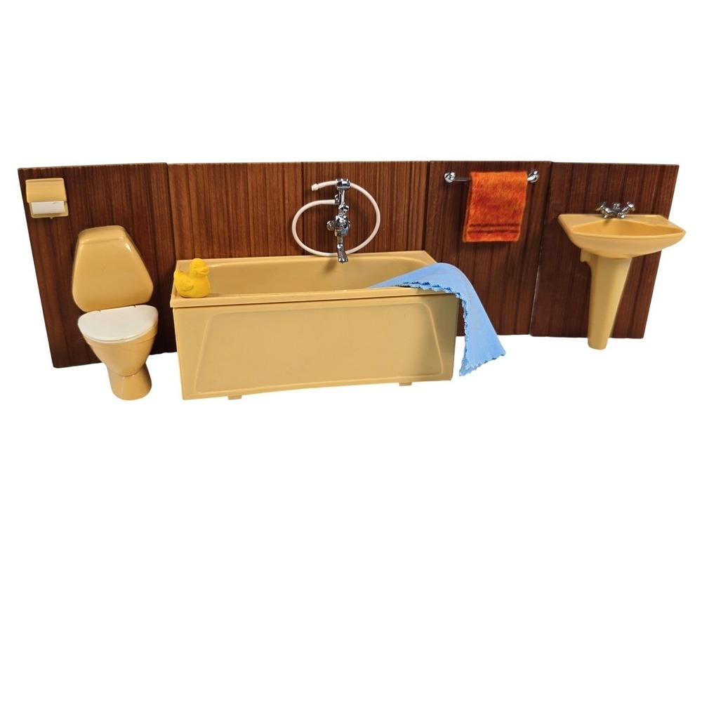 Lundby Dollhouse Vintage Bathroom Toilet Sink Bathtub Towel Rack on Paneling